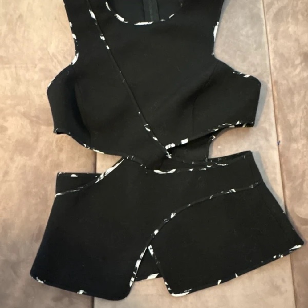 BCBGMaxAzria Black Asymmetric Cutout Crop Top - Picture 2 of 5